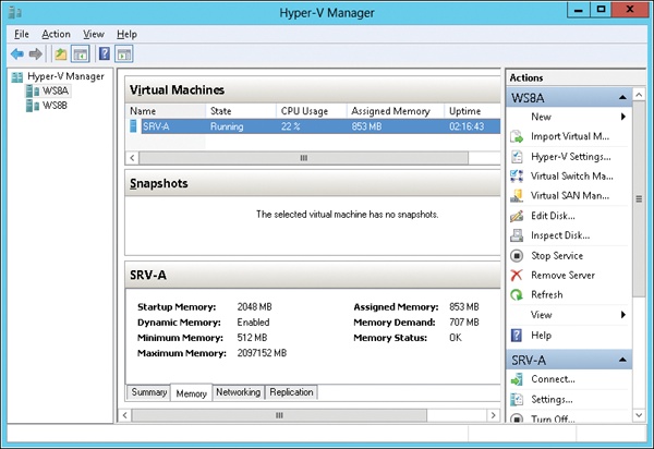 Using Hyper-V Manager to display real-time changes in memory usage by a VM with Dynamic Memory enabled.
