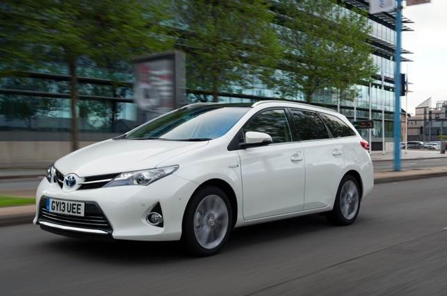 The Auris is surprisingly competent on the road