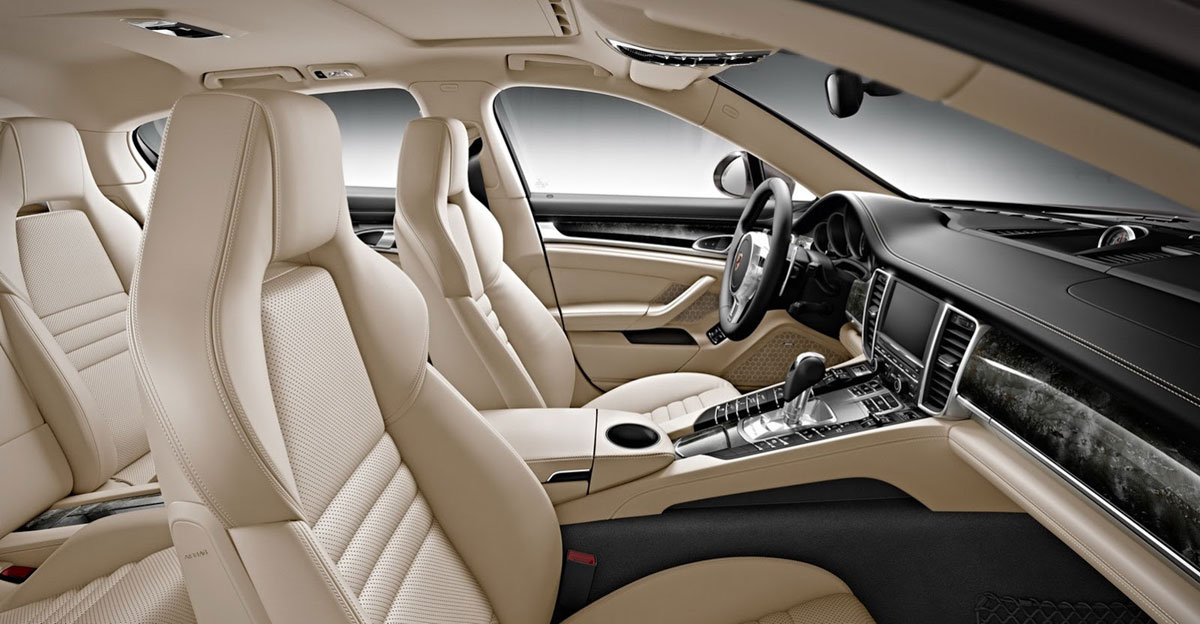 2013 Porsche Panamera Interior