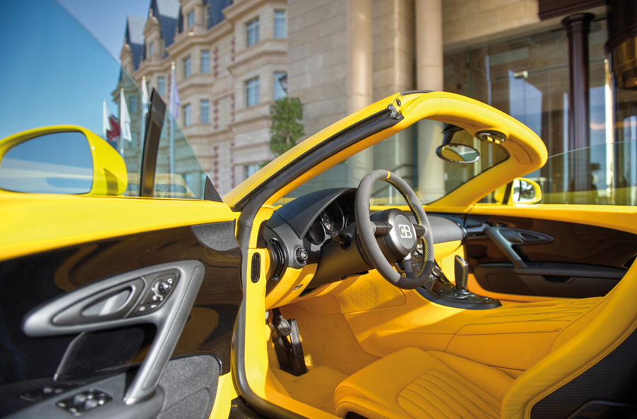 2014 Bugatti Veyron Interior Design