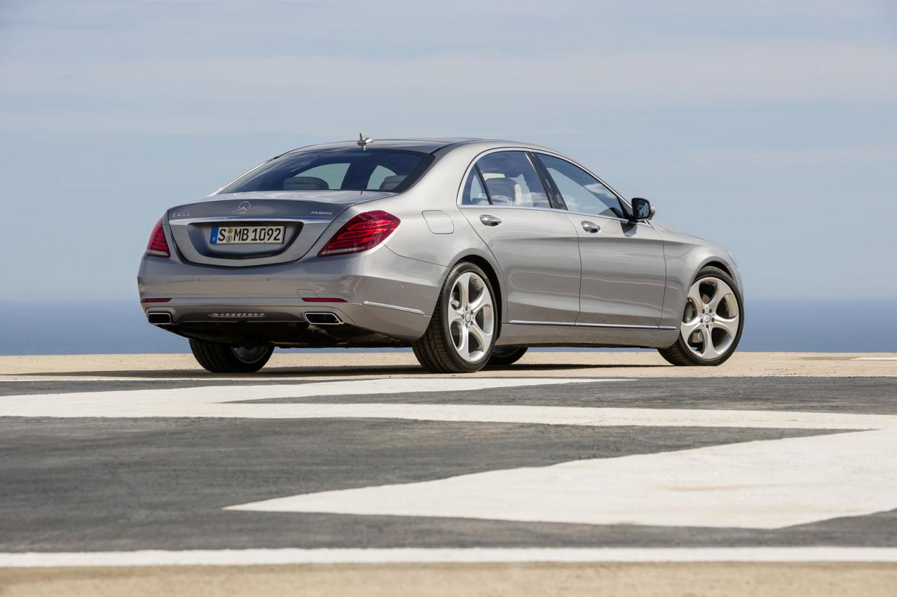 2014 Mercedes Benz S Class Rear Side