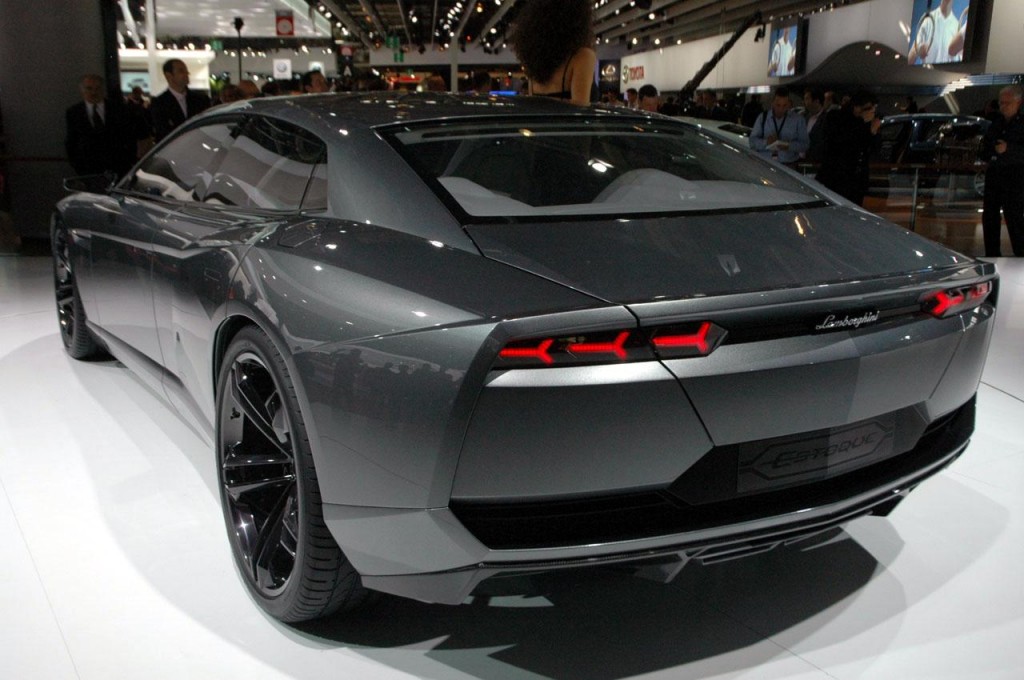 Lamborghini-Estoque-Concept-Rear-view-3