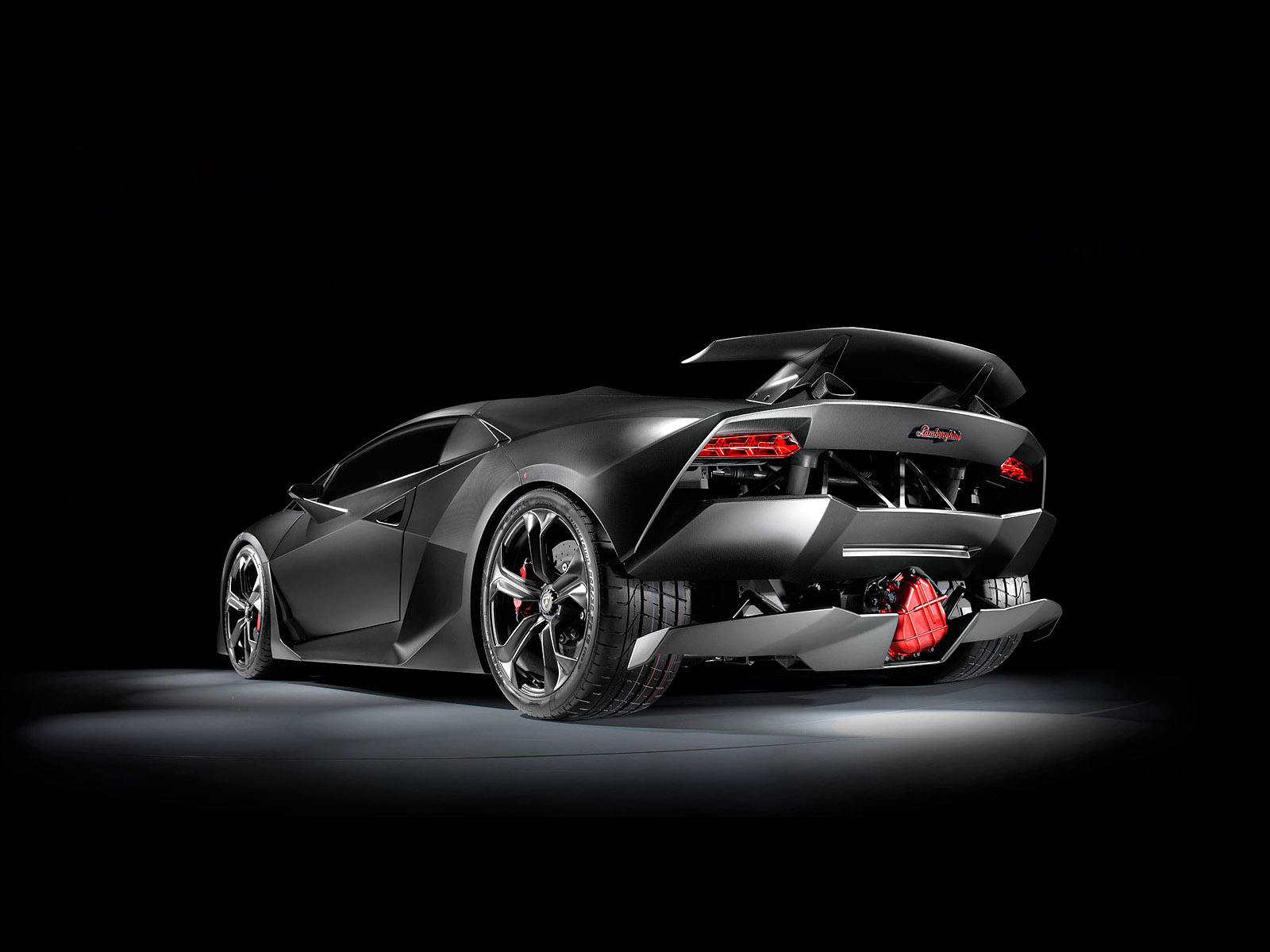 Lamborghini-Sesto-Elemento-Rear-View