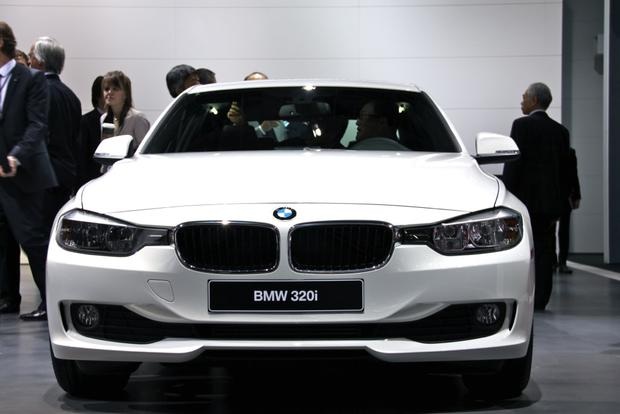 2013 BMW 320i Front End