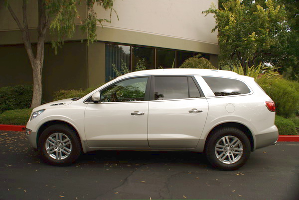 2013 Buick Enclave Side View