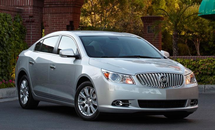 2013 Buick LaCrosse Front View