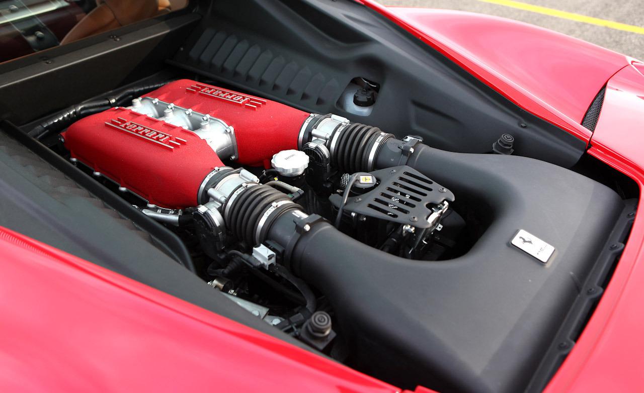 2013 Ferrari 458 Italia Engine