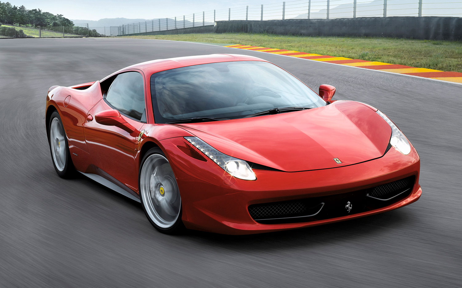 2013 Ferrari 458 Italia Front