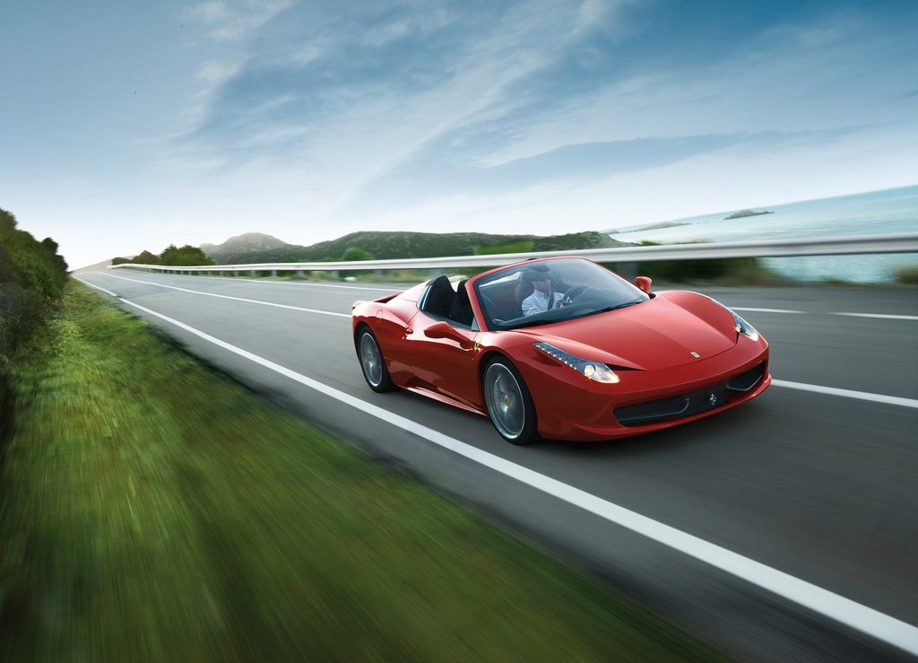 2013 Ferrari 458 Spider Front Motion