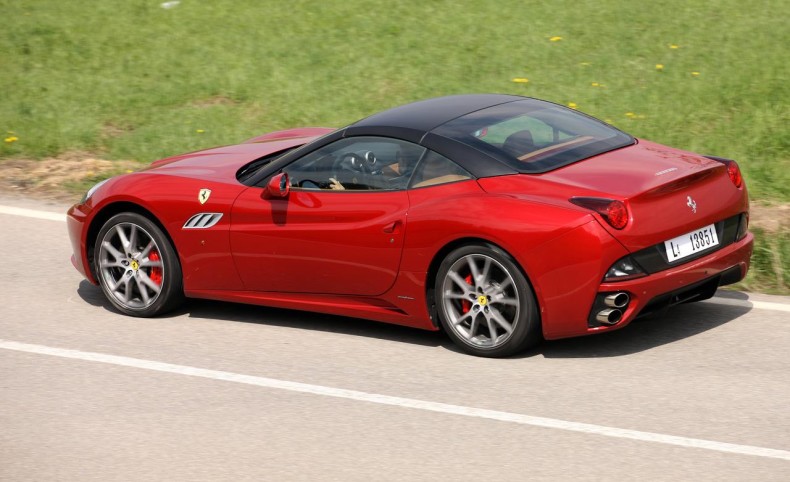 2013 Ferrari California Rear Angle