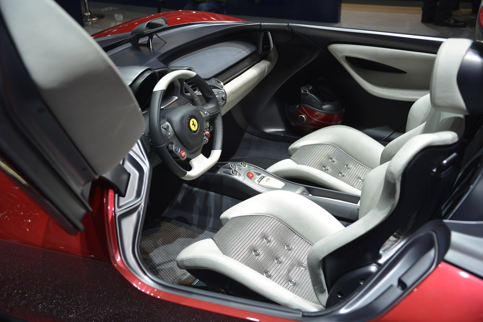 2013 Ferrari Sergio Concept Interior