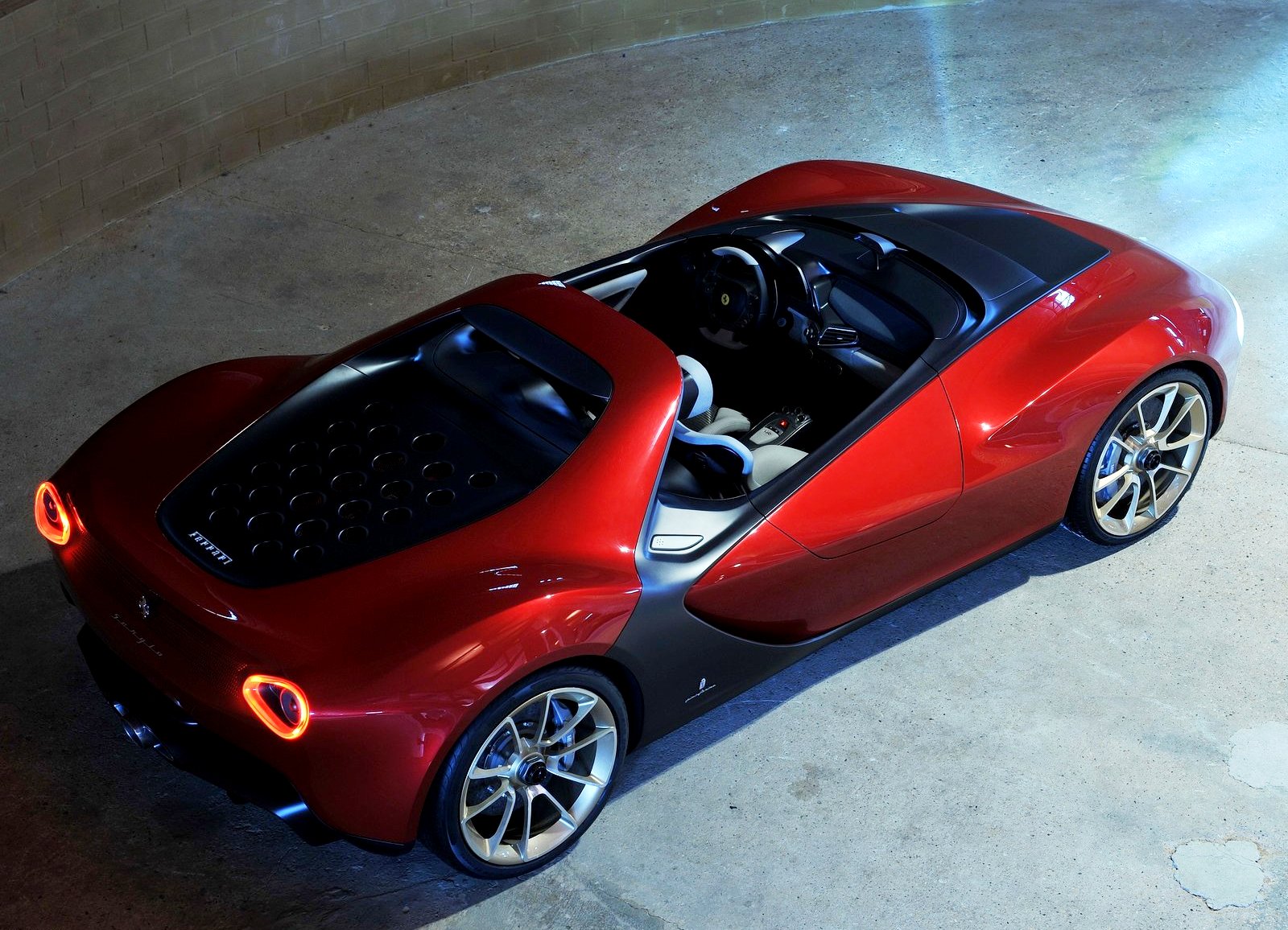 2013 Ferrari Sergio Concept Rear View