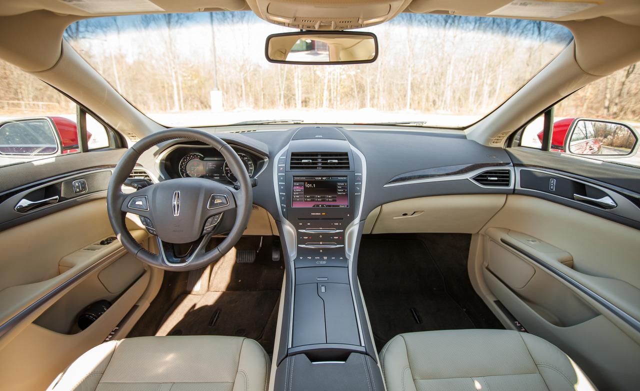 2013 Lincoln MKZ Interior View