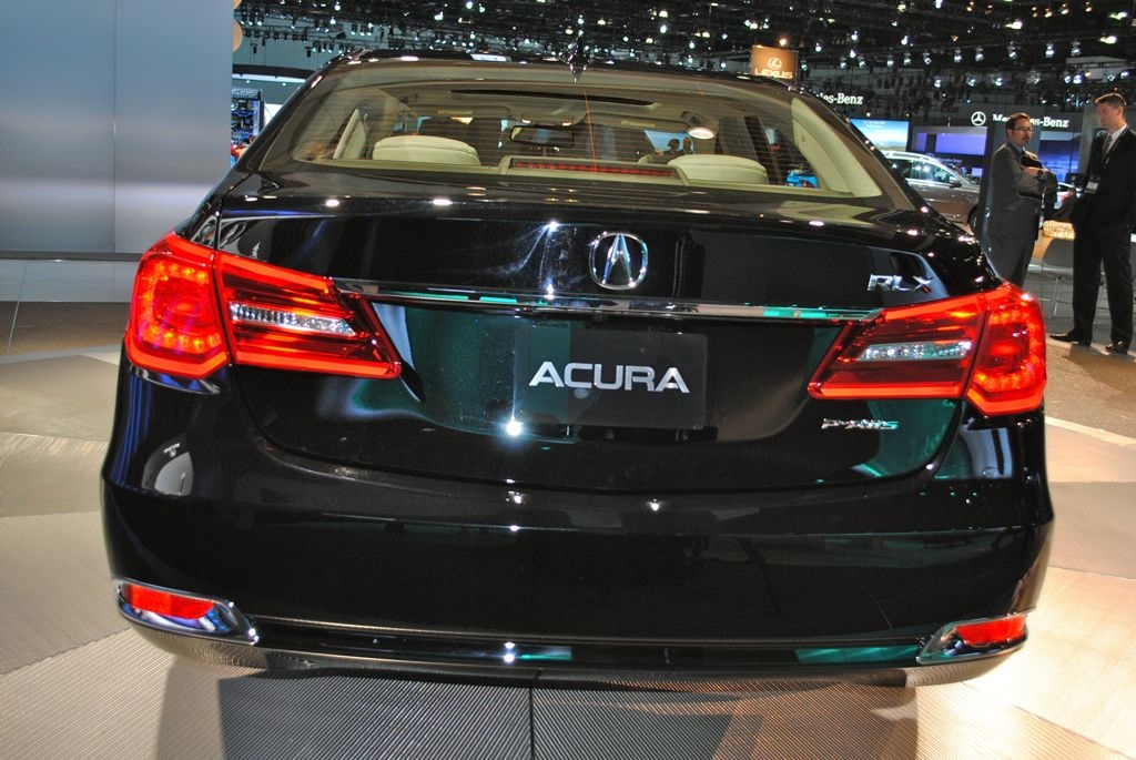 2014 Acura RLX Rear End