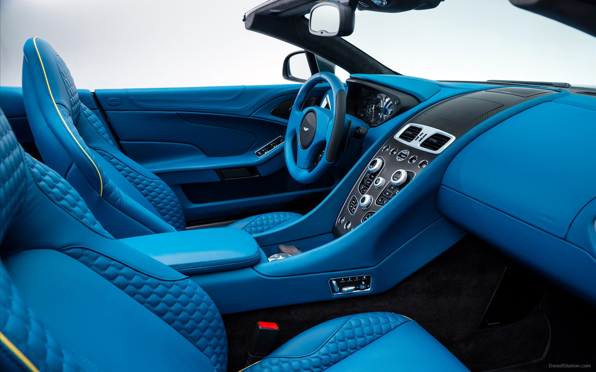 2014 Aston Martin Vanquish Volante Interior