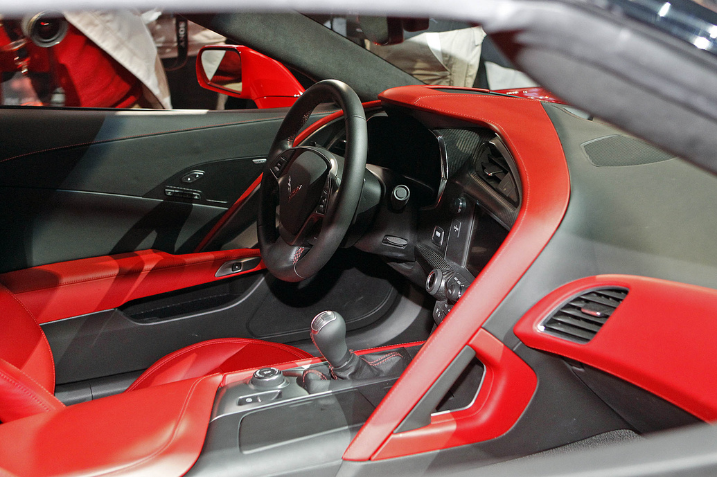 2014 Chevrolet Corvette Stingray Interior Dashboard