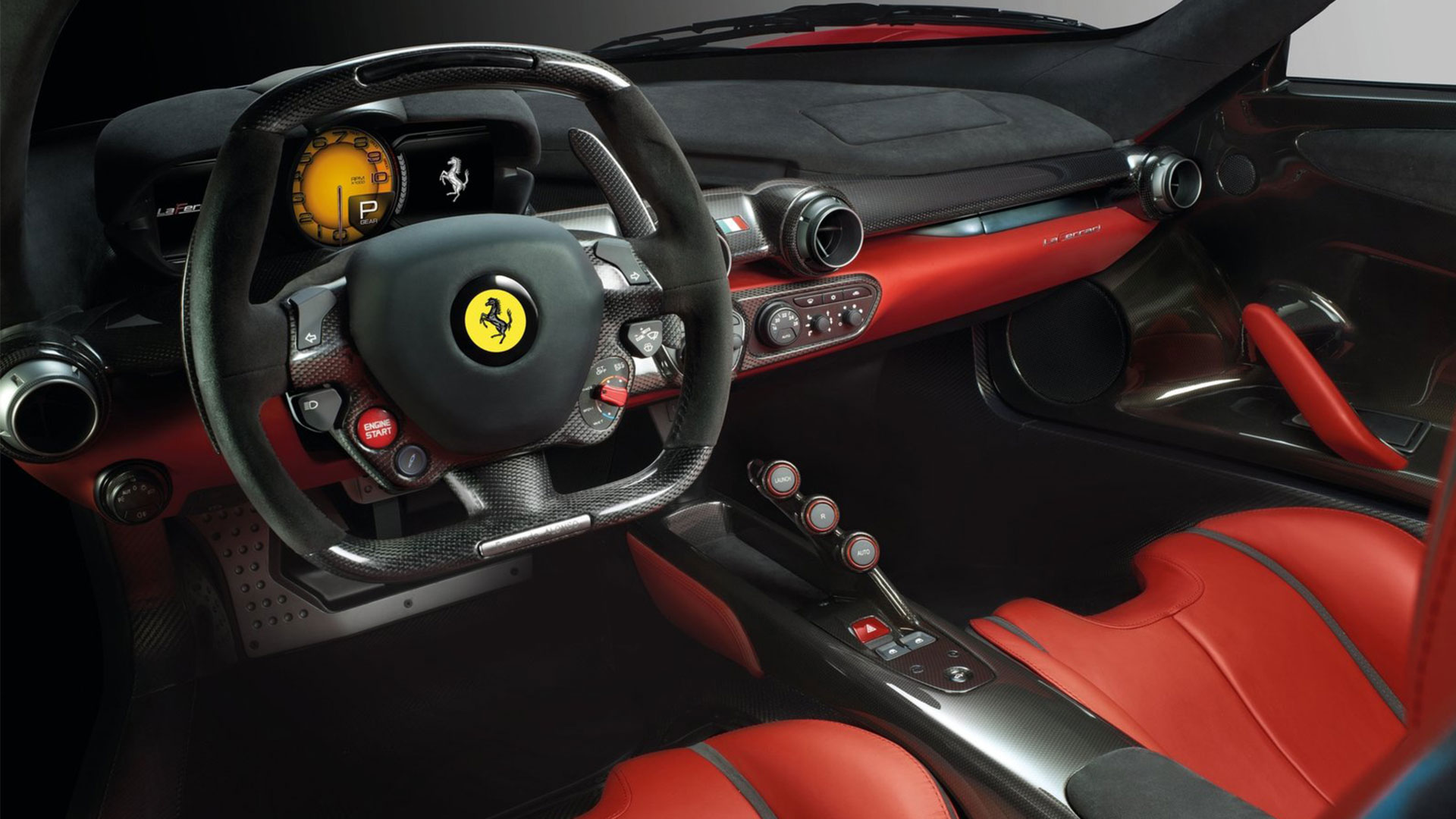 2014 Ferrari 458 Scuderia Front