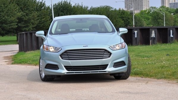 2014 Ford Fusion Hybrid Concept Front End View