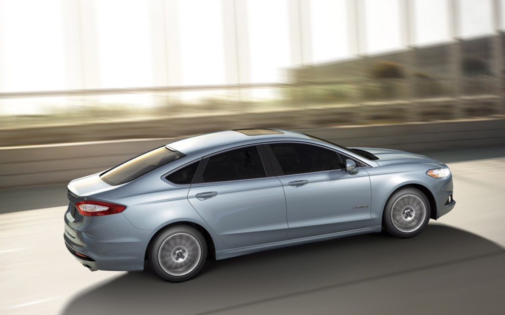 2014 Ford Fusion Hybrid Concept Side View