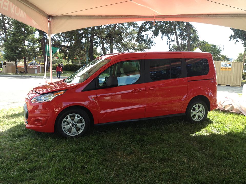 2014 Ford Transit Rear Angle