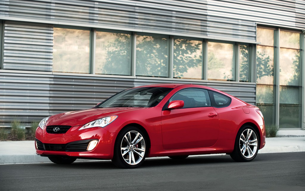 2014 Hyundai Genesis Coupe Front Side