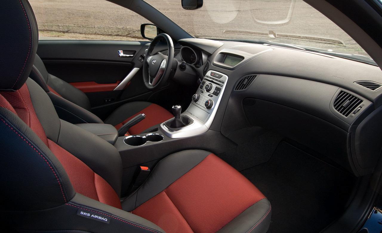 2014 Hyundai Genesis Coupe Interior Angle