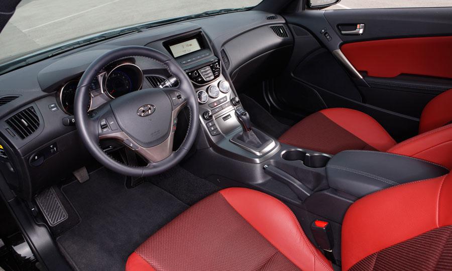 2014 Hyundai Genesis Coupe Interior View