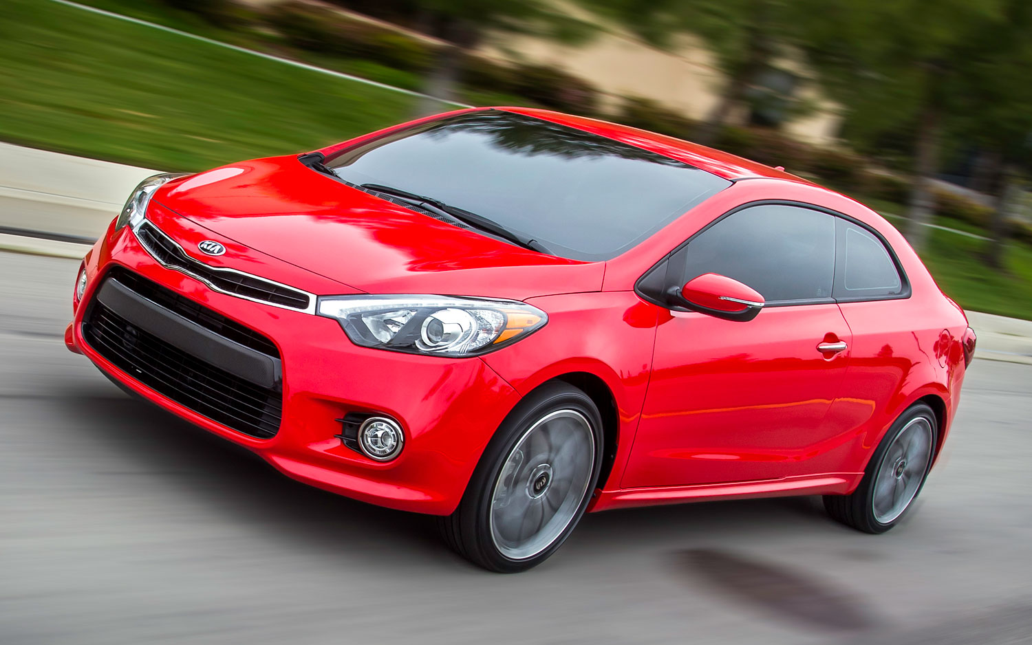 2014 Kia Forte Koup Front Side View