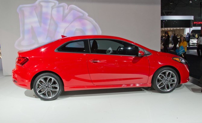 2014 Kia Forte Koup Side View