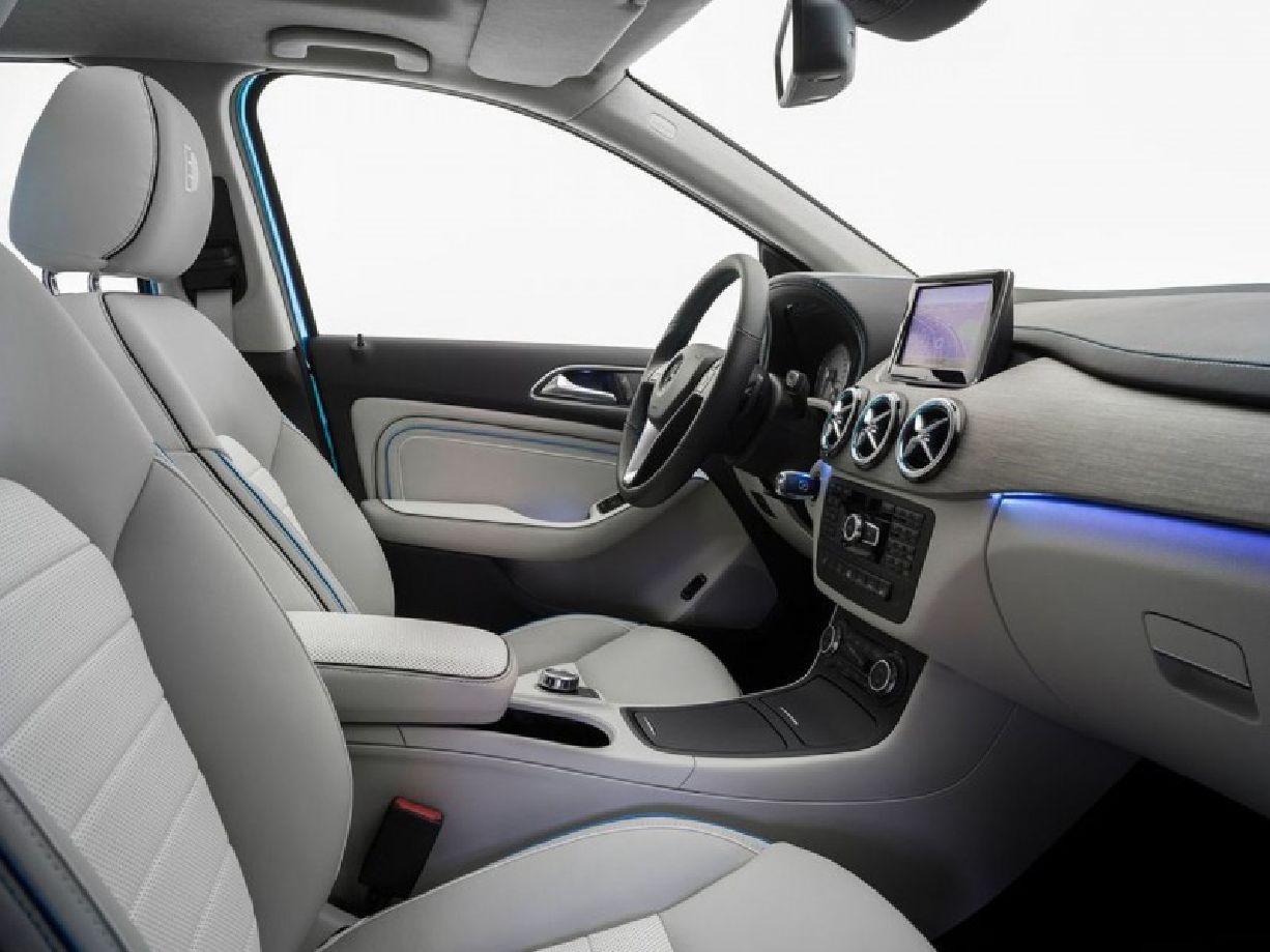 2014 Mercedes Benz B-Class Electric Drive Interior