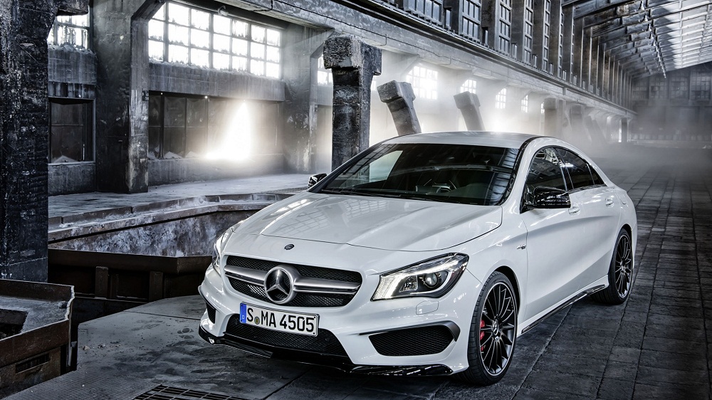 2014 Mercedes-Benz CLA 45 AMG Front View