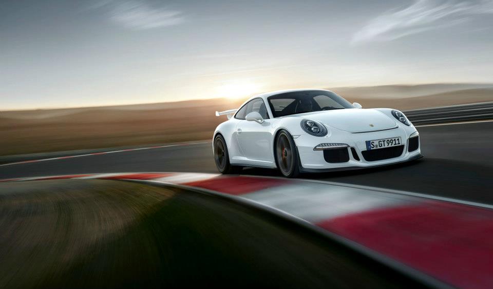 2014 Porsche 911 GT3 Front Angle