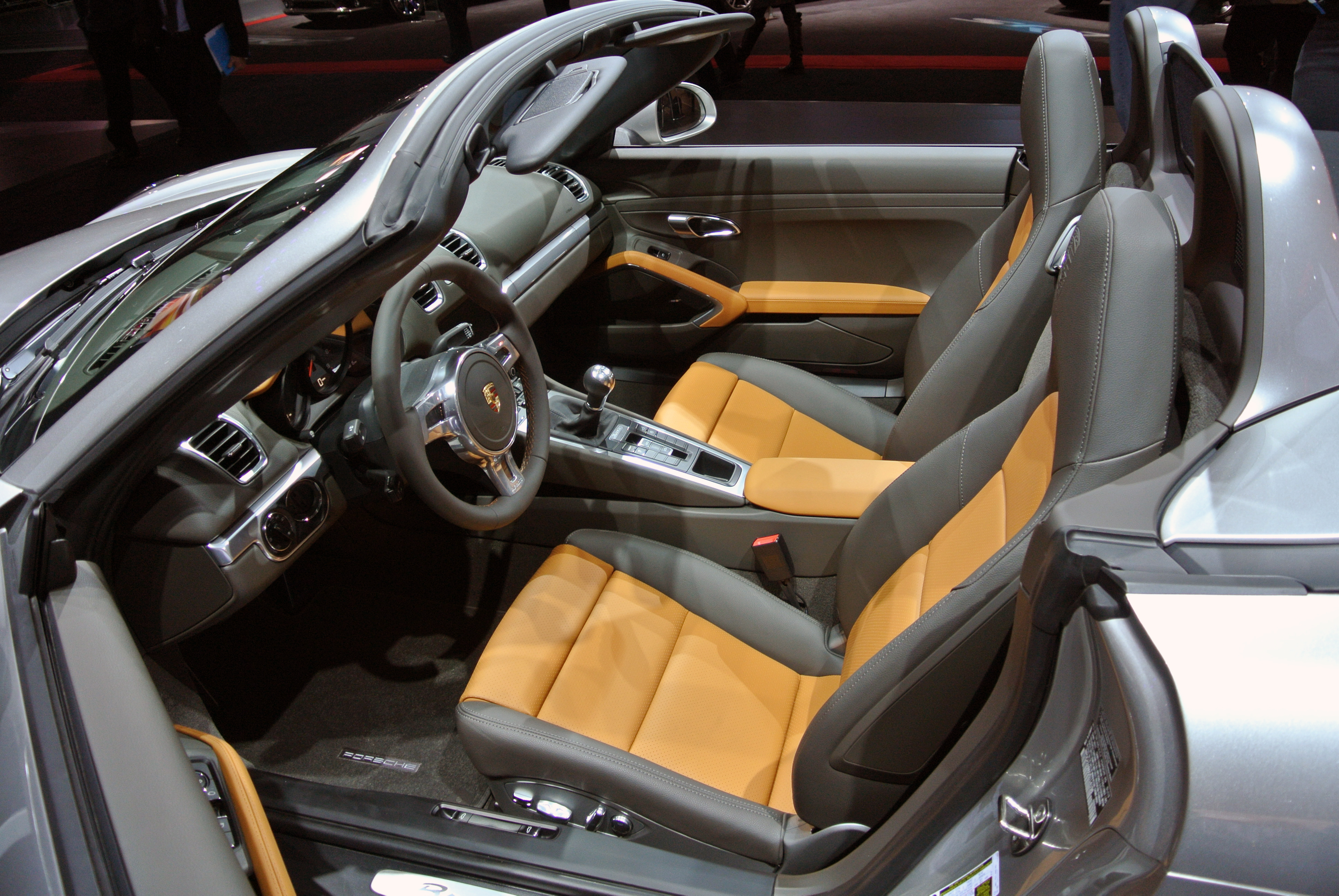 2014 Porsche Boxster Interior