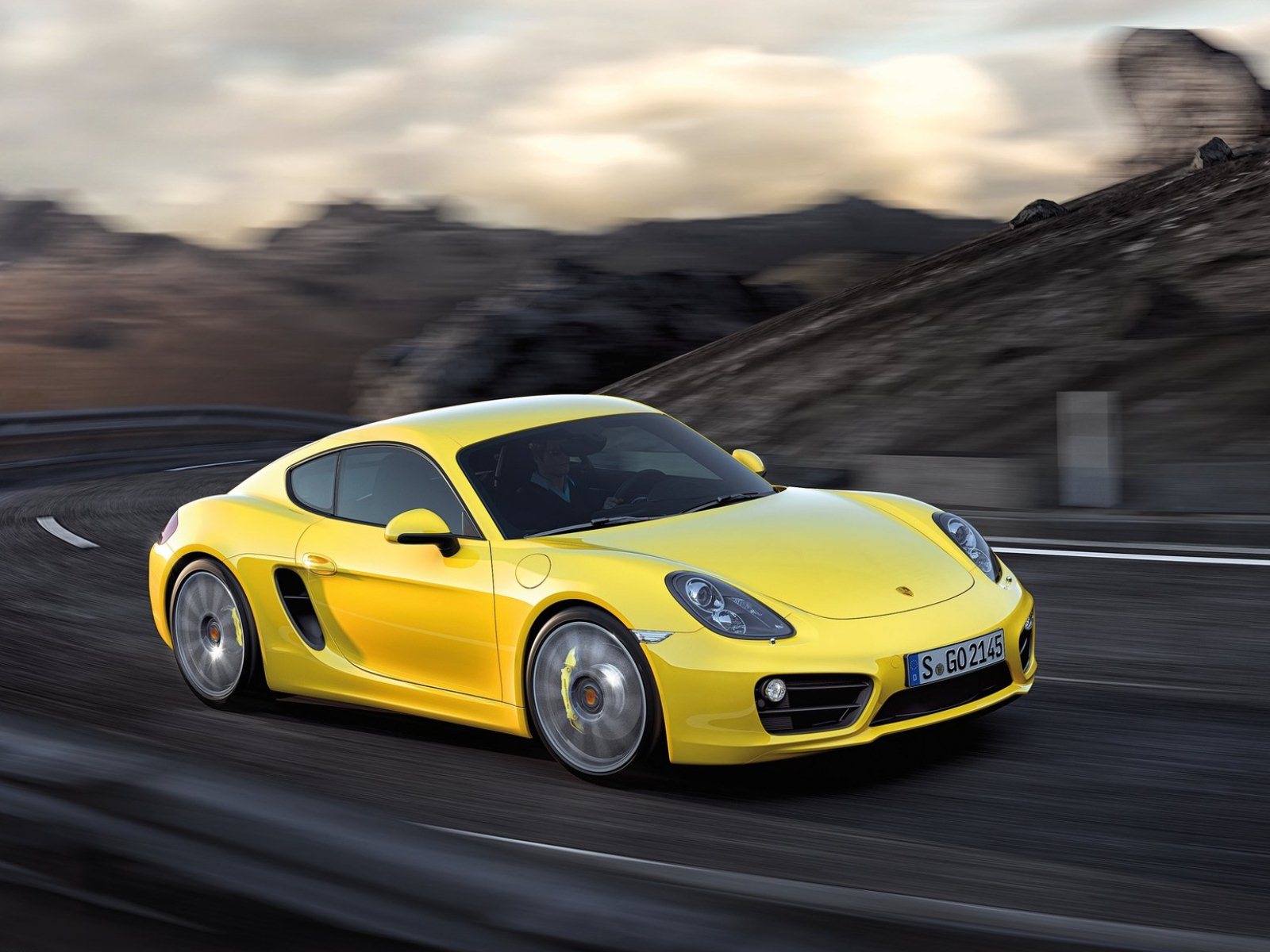 2014 Porsche Cayman Front Angle