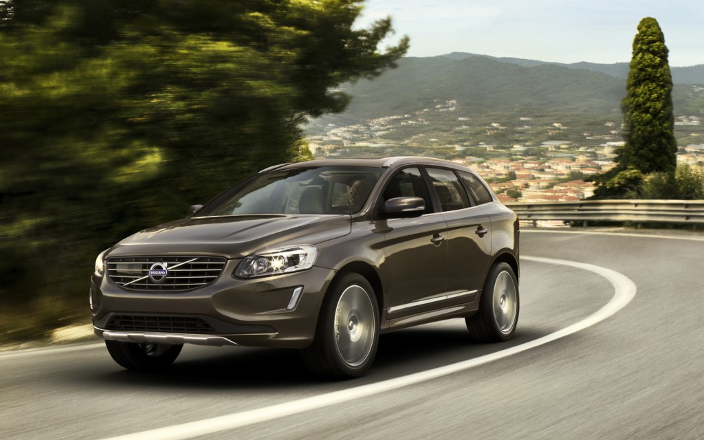 2014 Volvo XC60 Front View