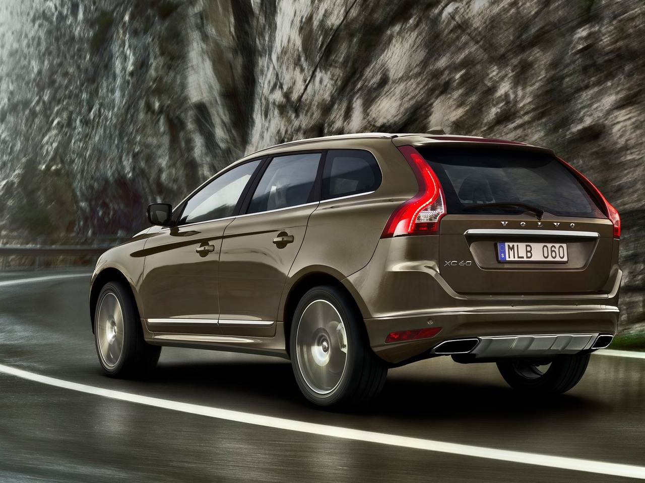 2014 Volvo XC60 Rear View