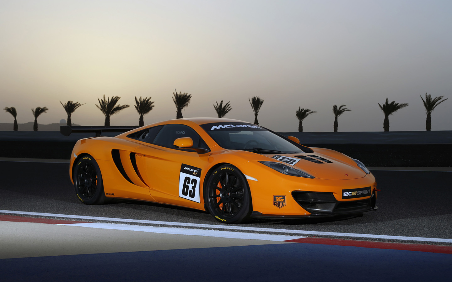 2013 McLaren 12C GT Sprint Front Side