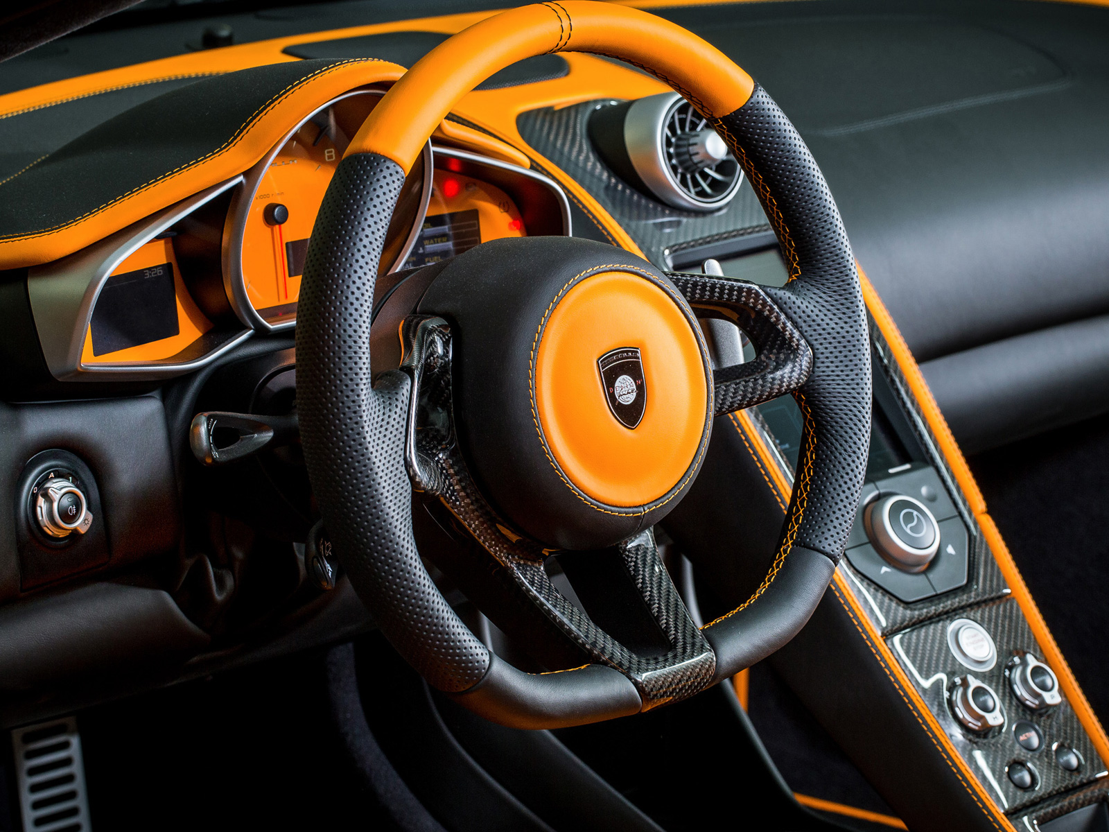 2013 McLaren 12C GT Sprint Interior