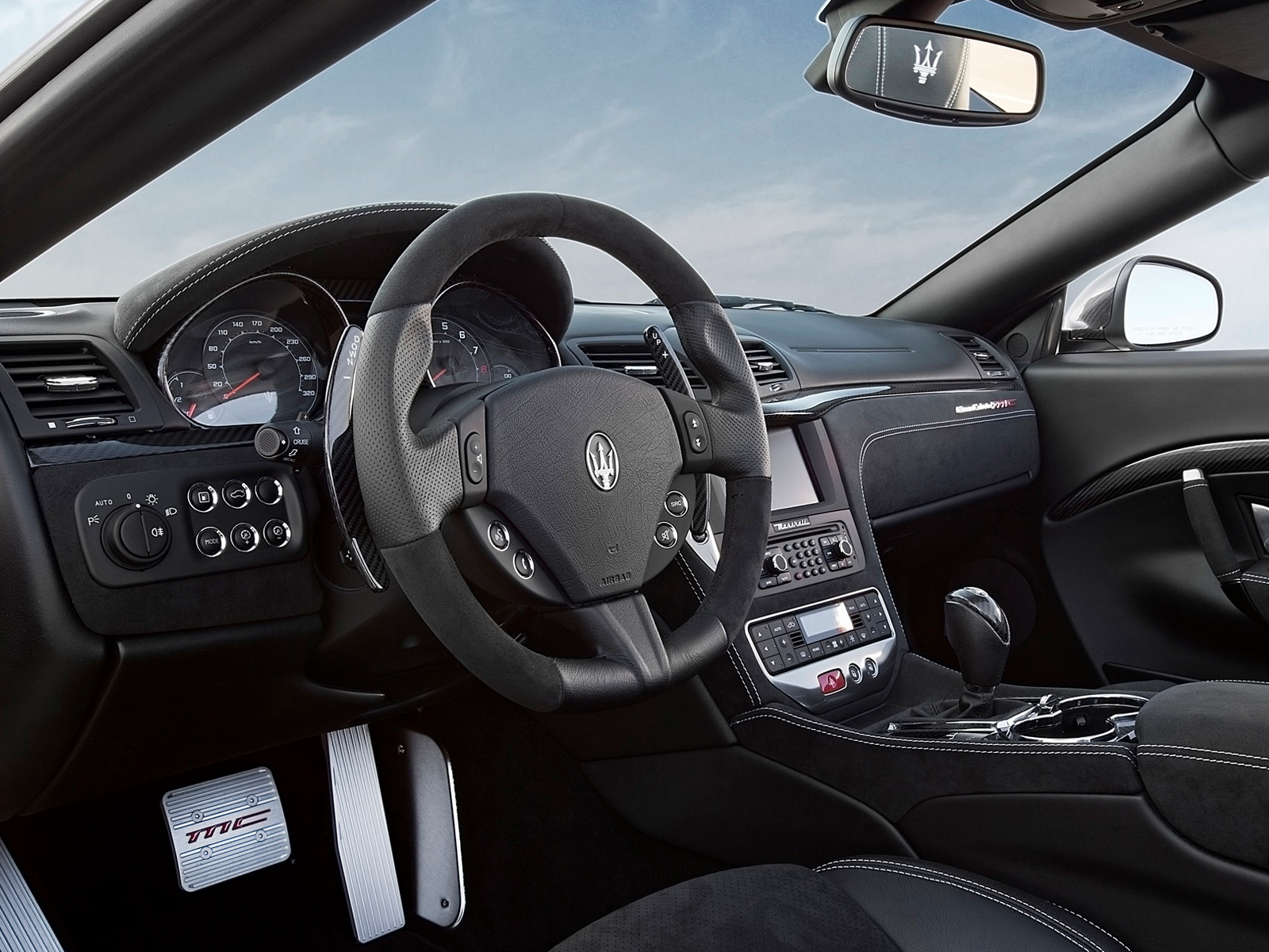 2013 Novitec Tridente Maserati GranCabrio MC Interior Dashboard