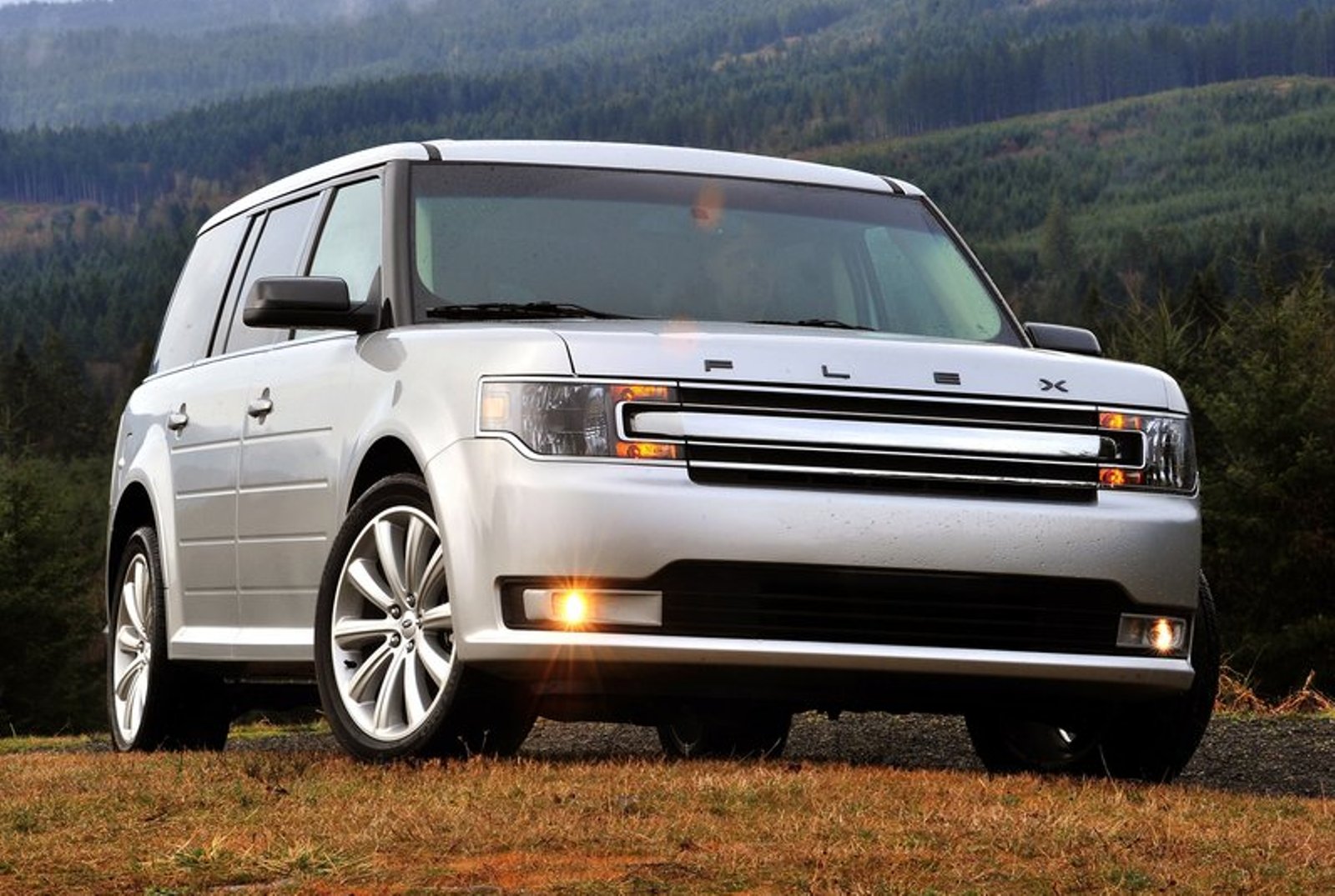 2014 Ford Flex Front View