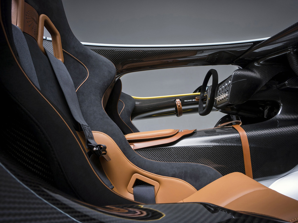 Aston Martin CC100 Speedster Concept Interior View