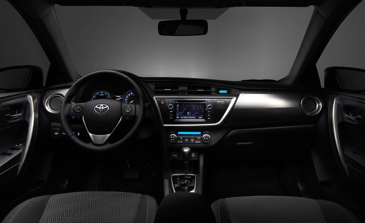 Toyota Corolla Furia Concept Interior