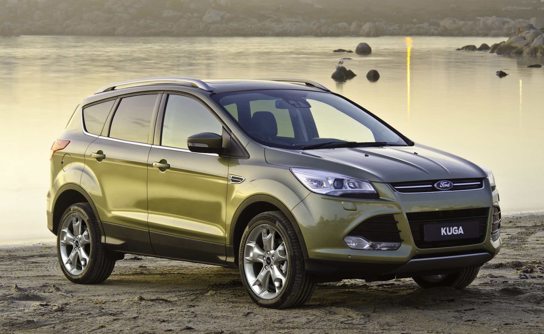 2013 Ford Kuga Front View