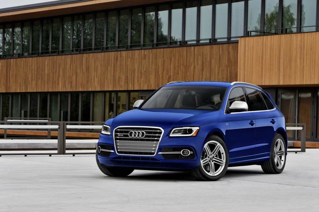2014 Audi SQ5 Front View