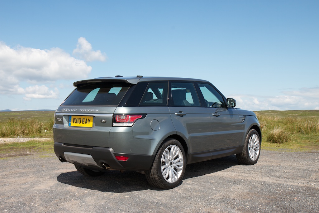 2014 Land Rover Range Rover Sport Rear Side