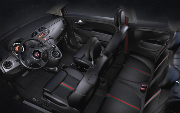 2013 Fiat 500L Interior View