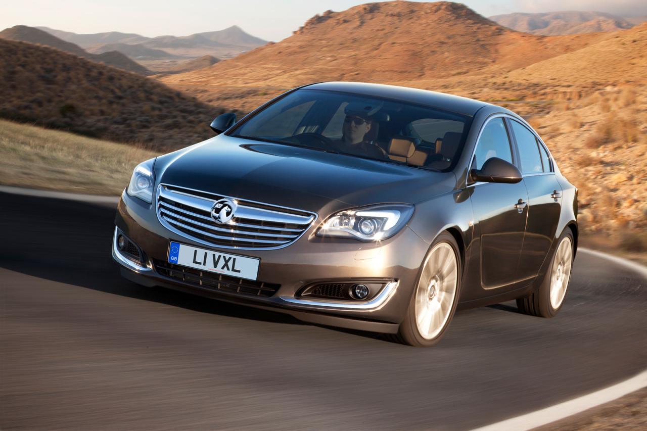 2013 Vauxhall Insignia Front Angle