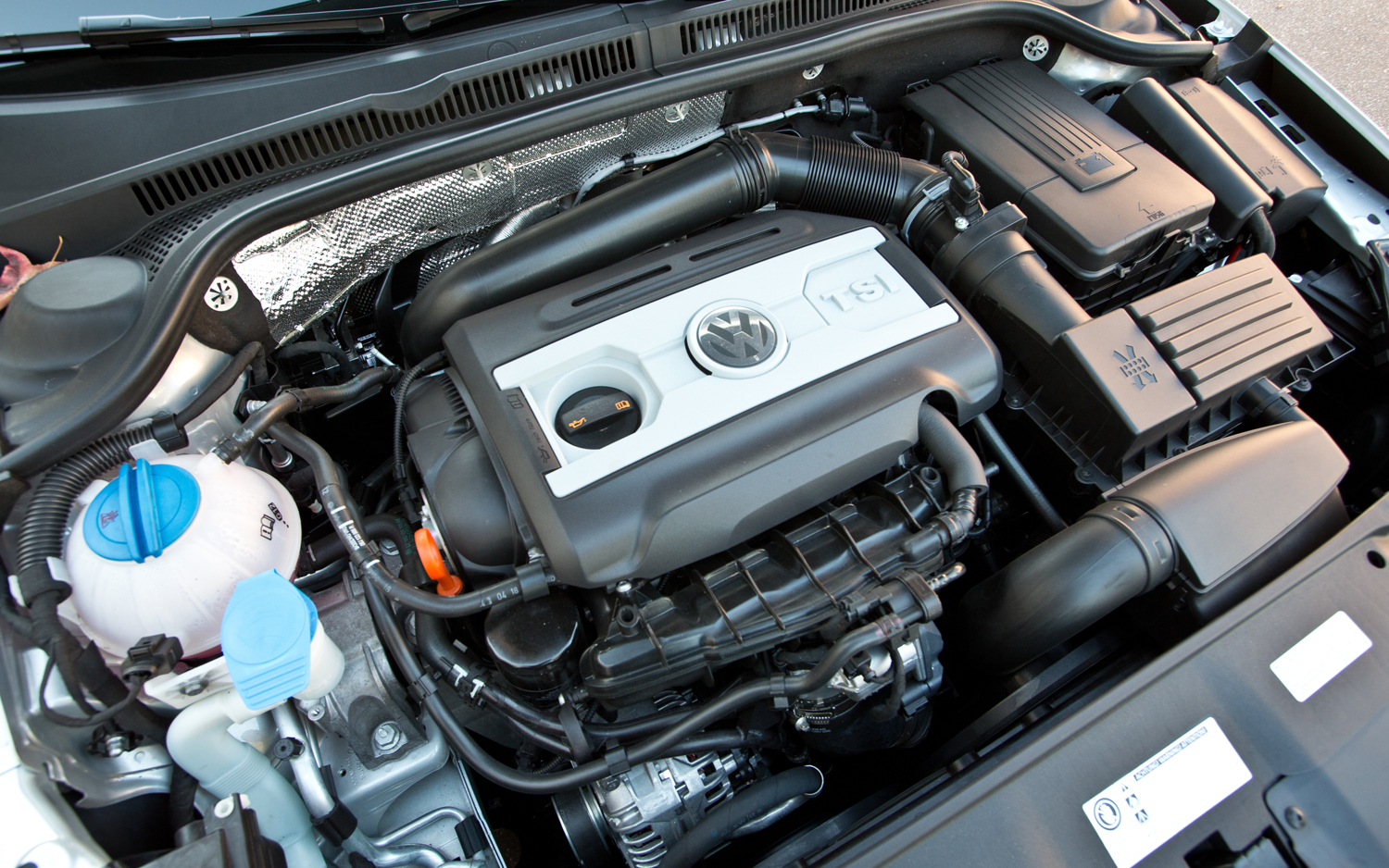 2013 Volkswagen Jetta GLI Engine View
