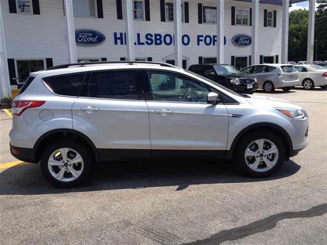 2014 Ford Escape Side View