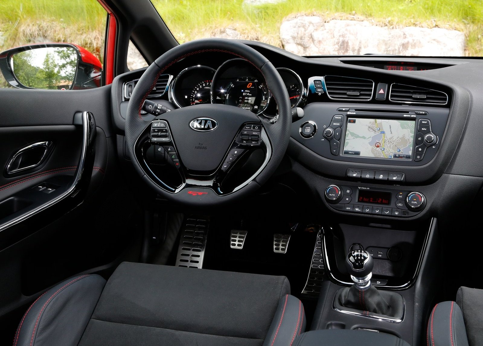 2014 Kia Ceed GT Dashboard Interior View